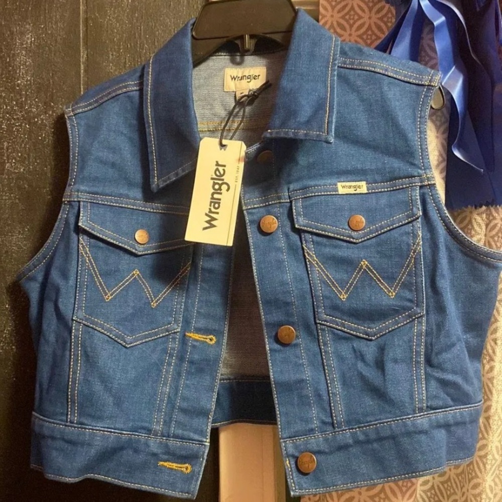 Wrangler Cropped Blue Denim Vest